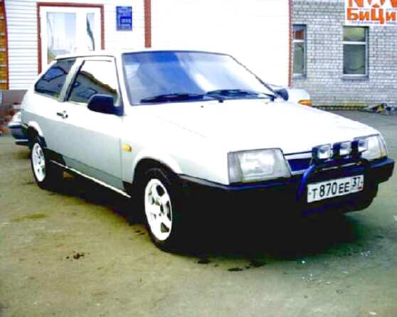 nissan almera, ford 6000cd